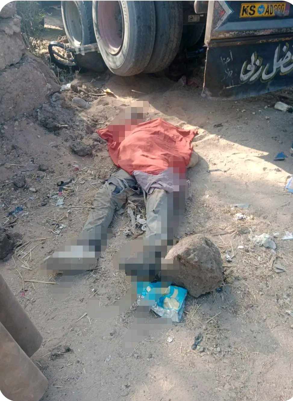 نزيف الاسفلت مستمر..حادث مروري يودى بحياة مواطن بالقرين،فيتو