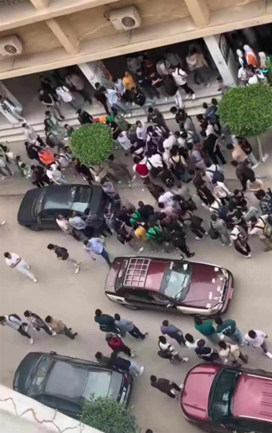 النيابة تحقق في وفاة طالبة إثر سقوطها من الطابق الرابع بجامعة الزقازيق،فيتو