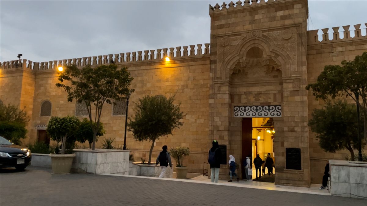 مواقيت الصلاة بتوقيت المحافظات، فيتو