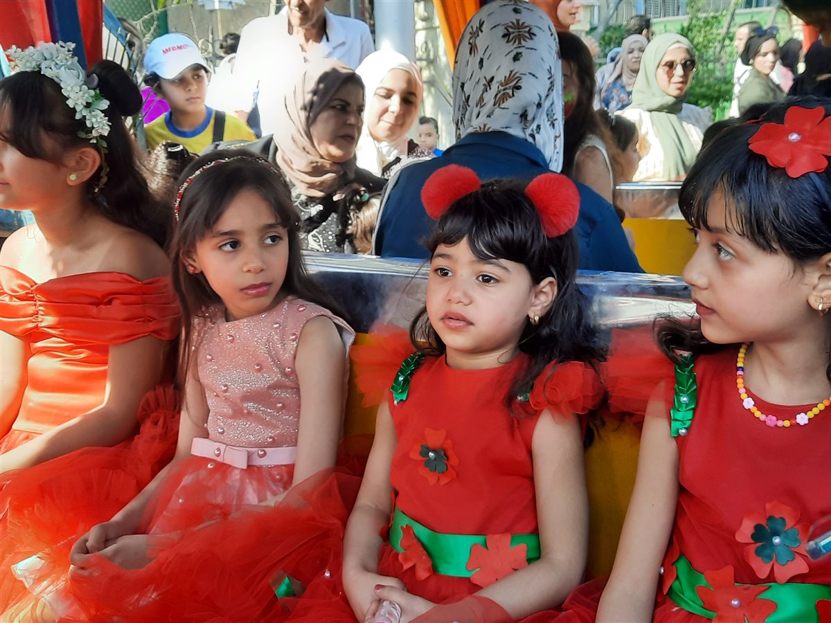 أميرات الفراولة، فيتو