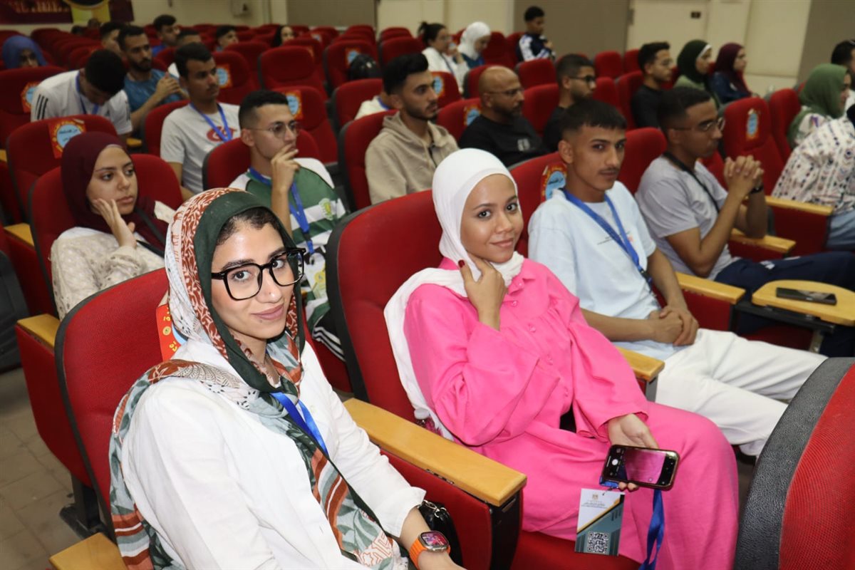 الملتقى الحواري لطلاب الجامعات