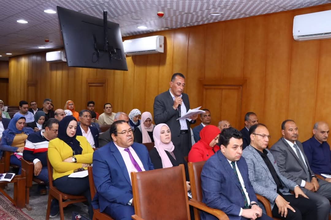 اجتماع المجلس التنفيذي لمحافظة دمياط