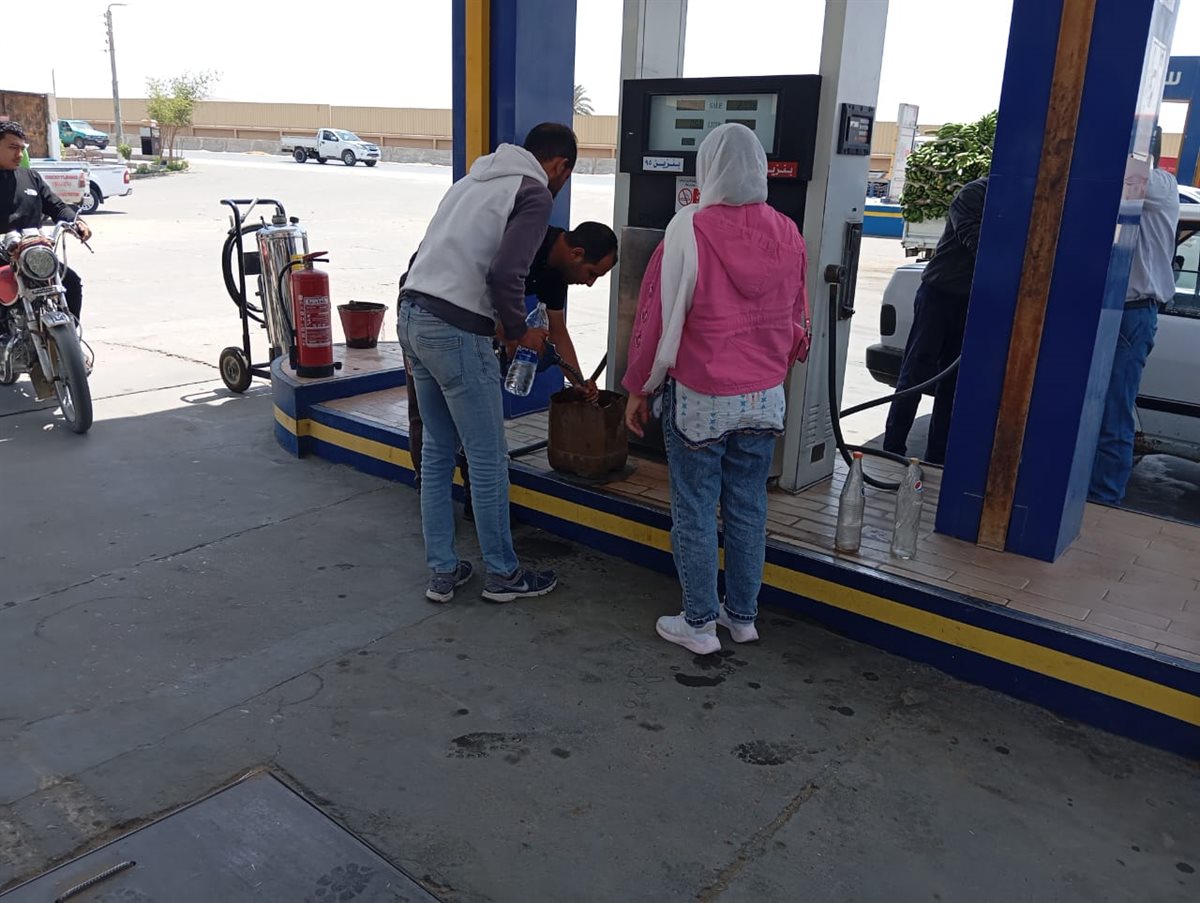 جانب من سحب العينات،فيتو