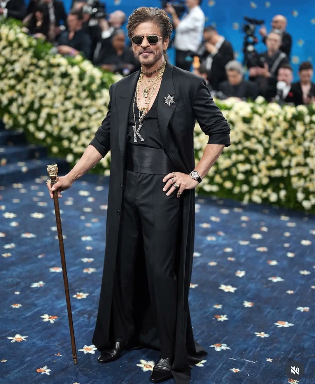 شاروخان بميت جالا، فيتو