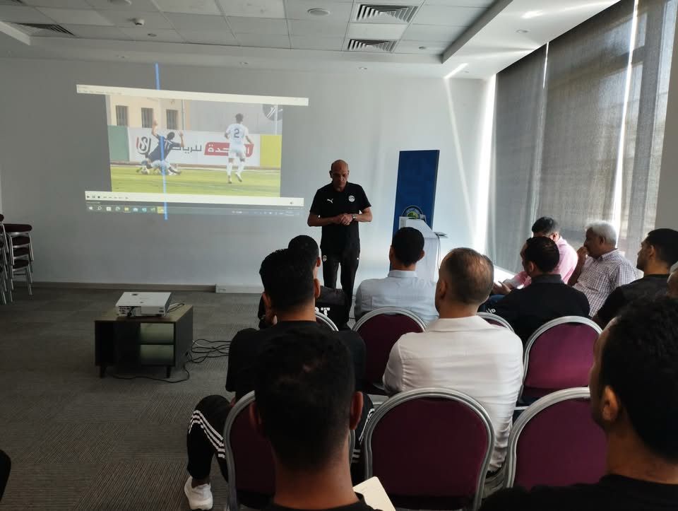 اجتماع لحكام تقنية الـ VAR