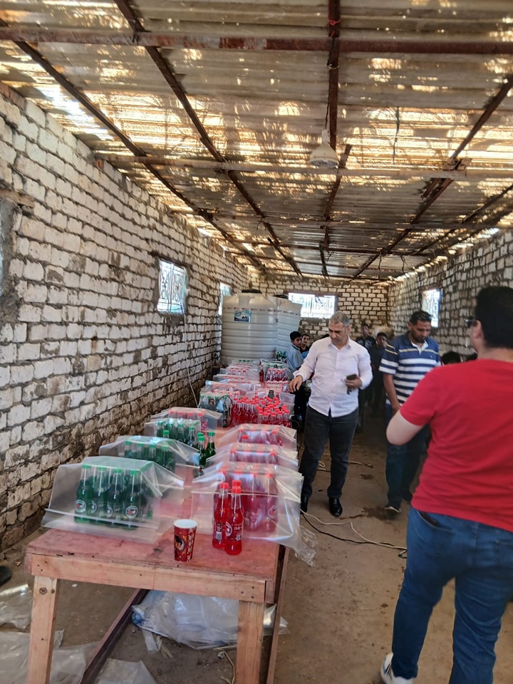 ضبط مصنع لتقليد مشروبات غازية ببني سويف