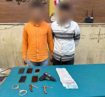 ضبط شخصين  لاتهامهما بالنصب وسرقة المواطنين بانتحال صفة رجال شرطة فى عين شمس