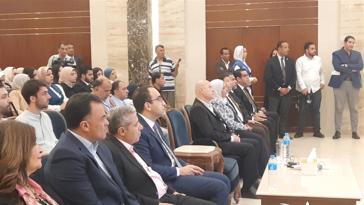 جانب من فعاليات المنتدى، فيتو