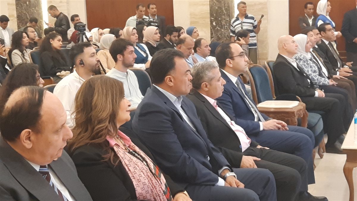 جانب من فعاليات المنتدى، فيتو