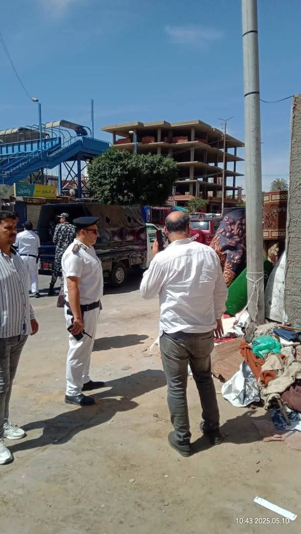 جانب من الحملة، فيتو