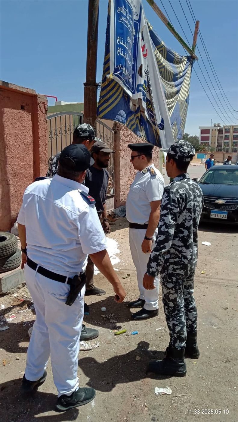 جانب من الحملة، فيتو