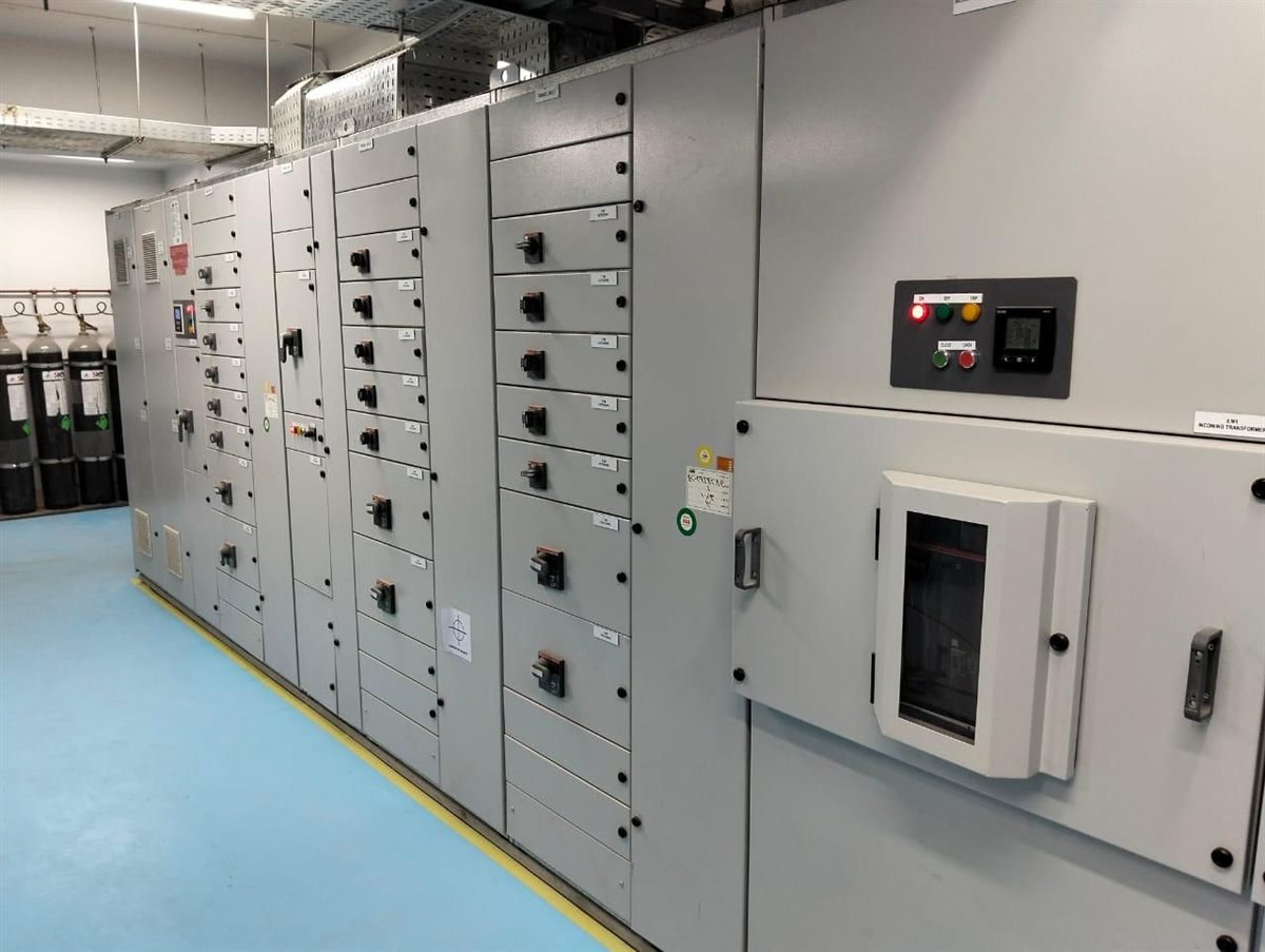 محطة كهرباء جديدة بمستشفى أبو الريش