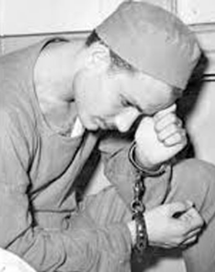 السفاح سعد إسكندر عبد المسيح بعد القبض عليه، فيتو