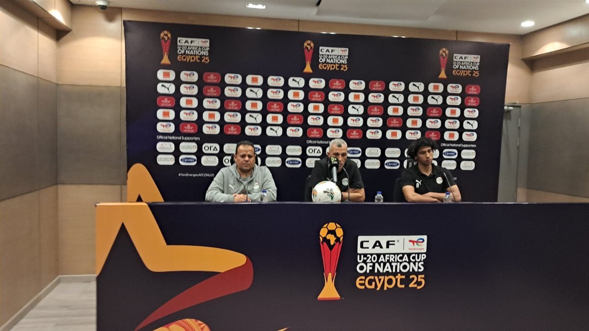 أسامة نبيه في المؤتمر الصحفي لمباراة غانا، فيتو