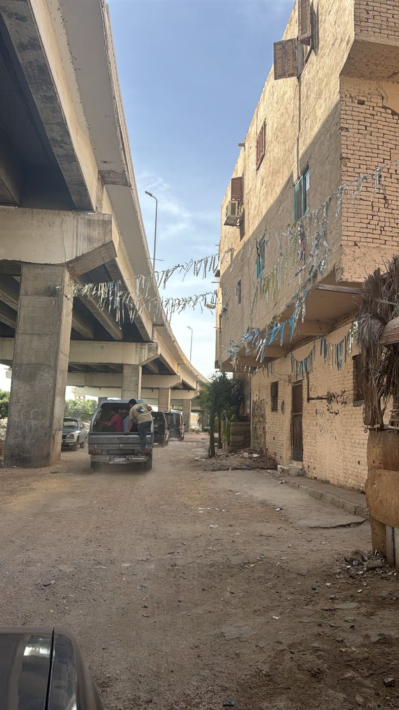 جانب من الحملة،فيتو