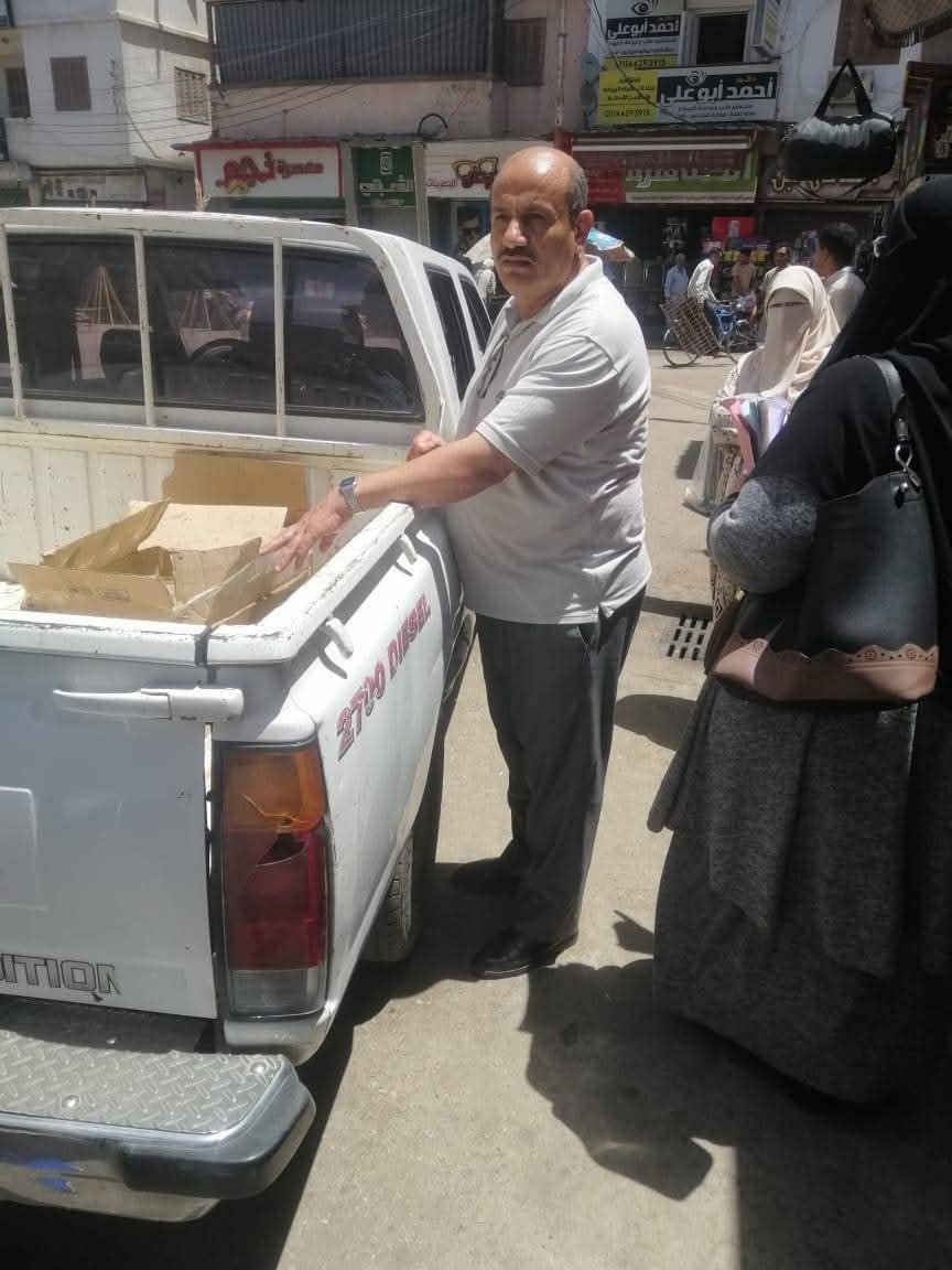 حملات مكثفة علي الأسواق بدمياط