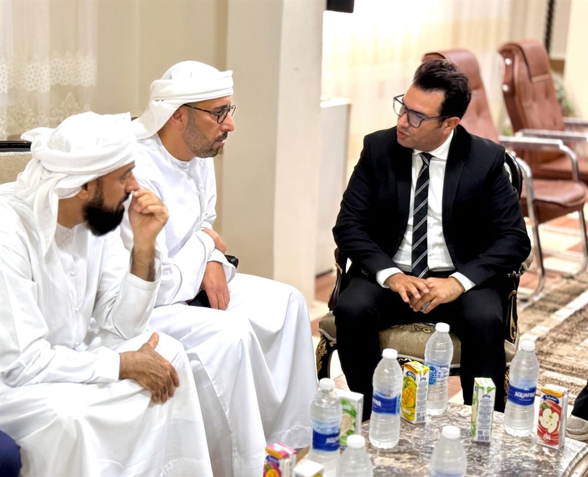 الدكتور محمد فوزي مدير مديرية الشباب والرياضة بدمياط والدكتور عبدالله الحميدان الأمين العام لمؤسسة زايد العليا بدولة الإمارات