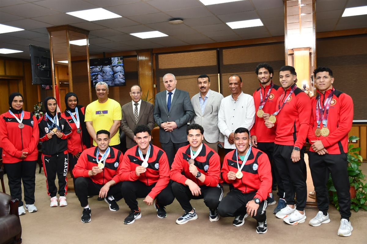 جانب من اللقاء، فيتو