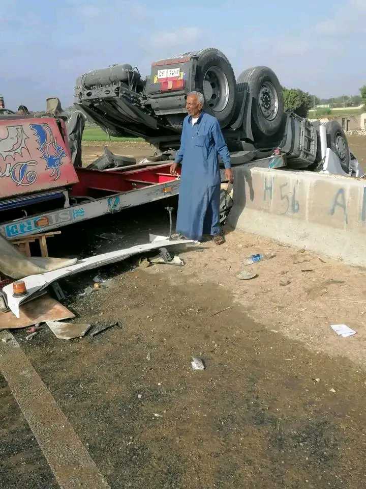  مصرع وإصابة 4أشخاص بحادث تصادم في الشرقية،فيتو