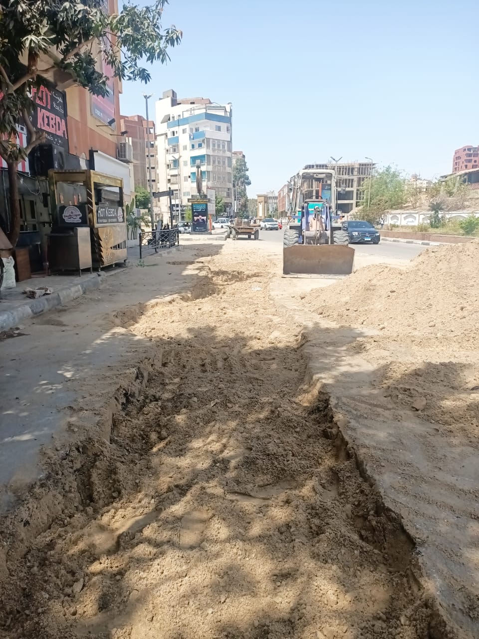 جانب من أعمال الطرق،فيتو