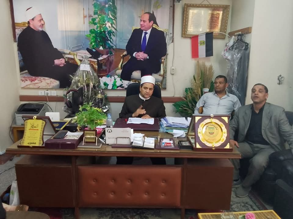 جانب من الاجتماع، فيتو