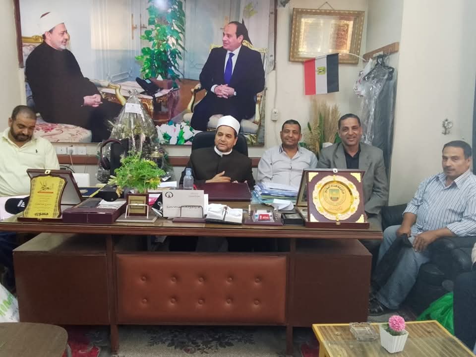 جانب من الاجتماع، فيتو