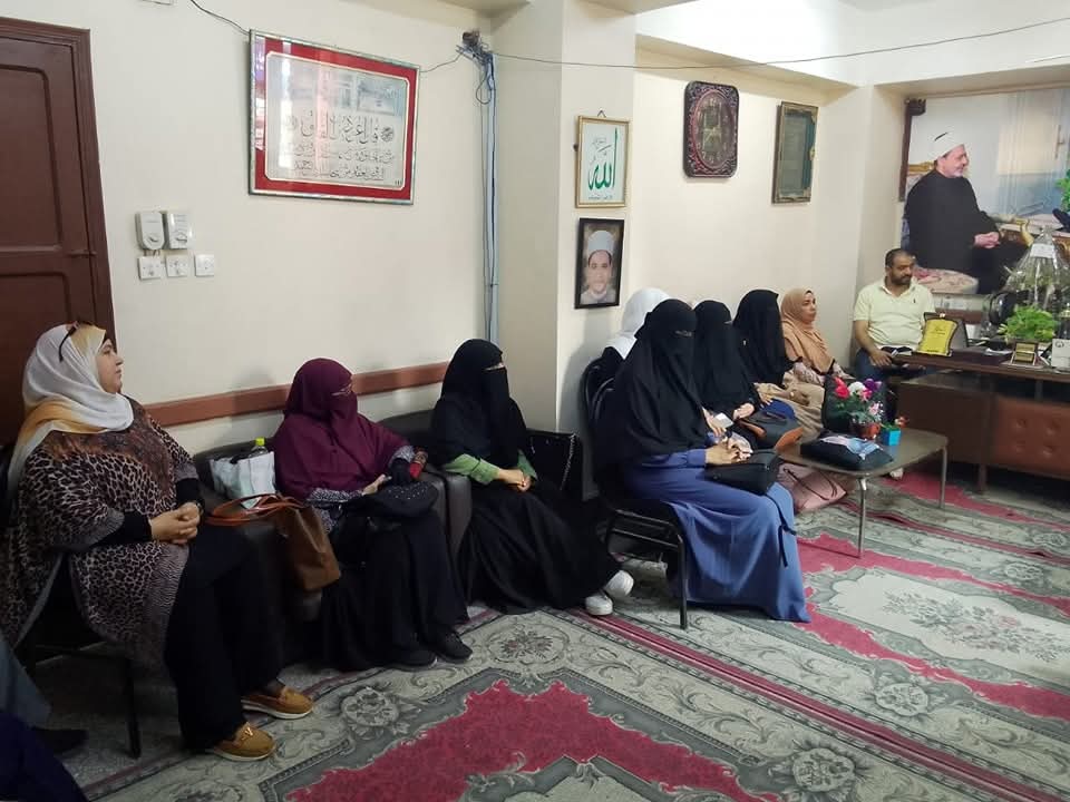 جانب من الاجتماع، فيتو