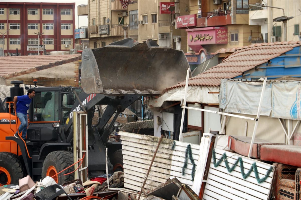 جانب من الحملة، فيتو