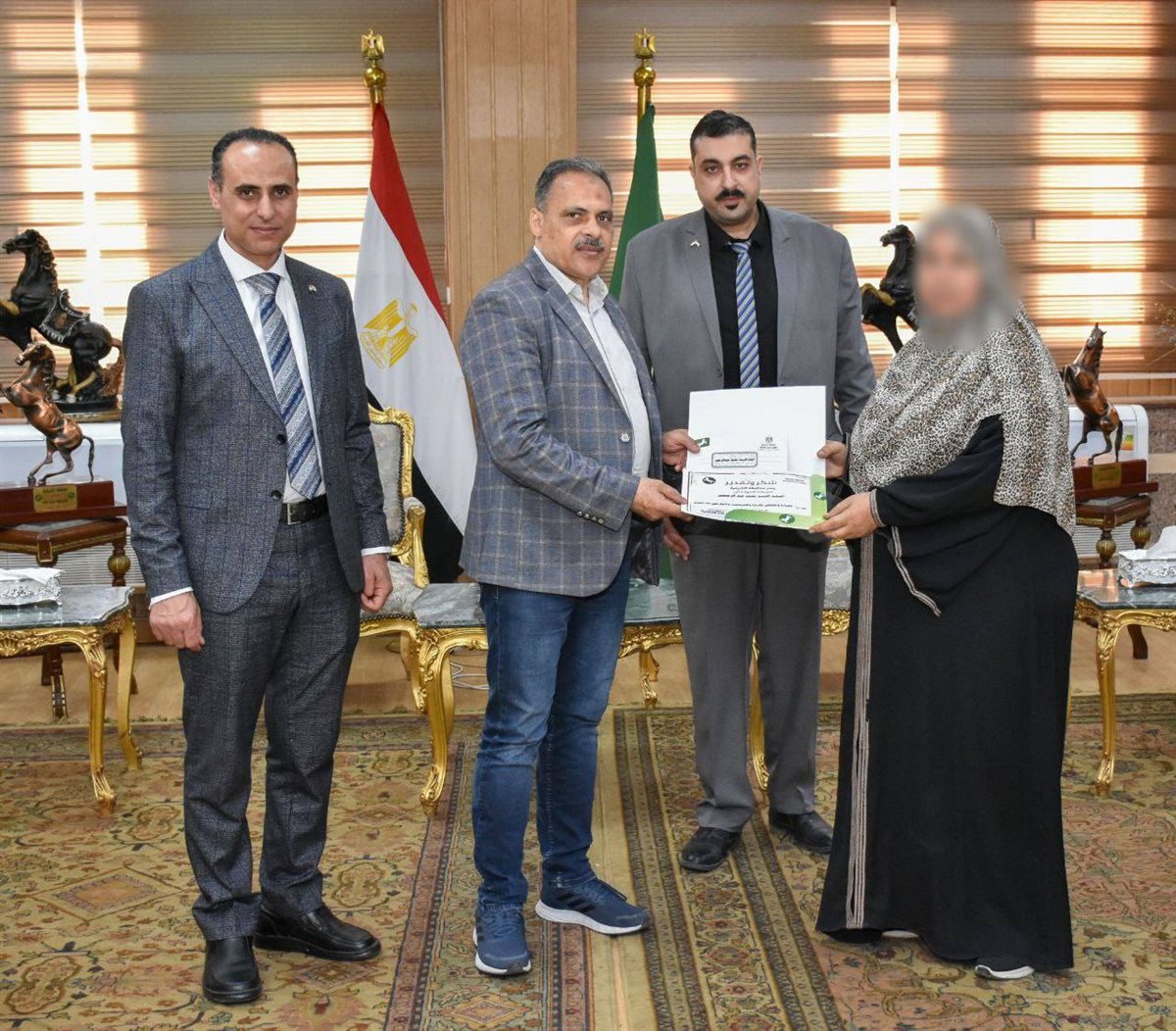 المحافظ يستقبل مرضى انيميا البحر المتوسط وذويهم