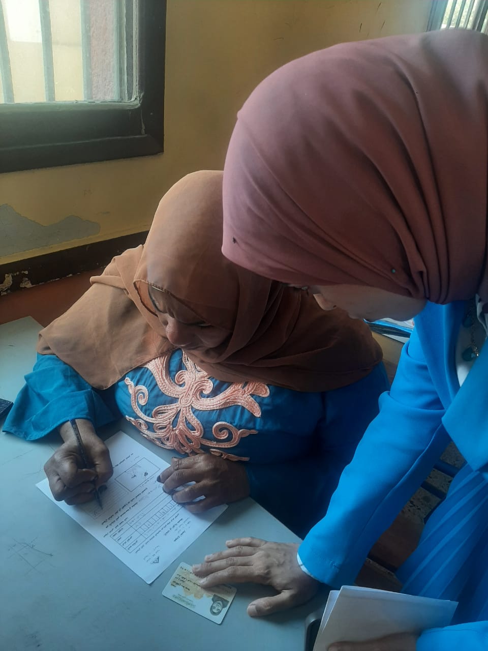 جانب من القافلة، فيتو