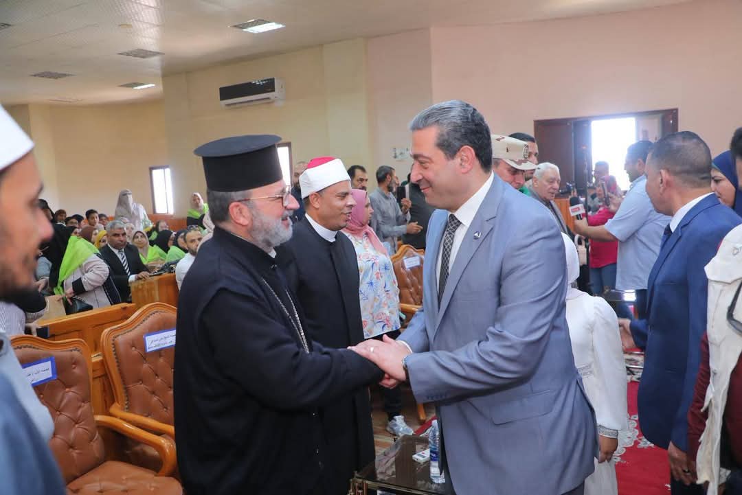 احتفالية تسليم جوازات السفر والمستلزمات الخاصة بالحجاج