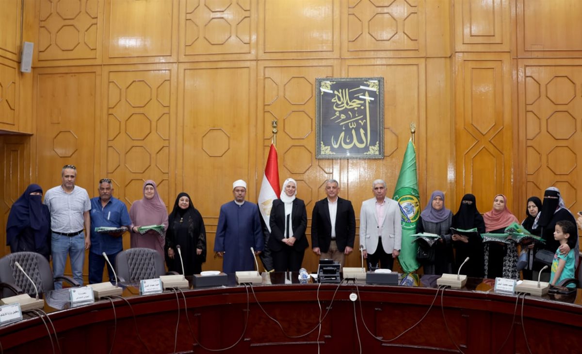 جانب من مراسم التسليم، فيتو