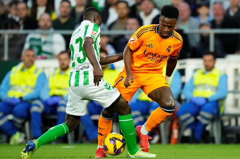 ريال بيتيس وإسبانيول