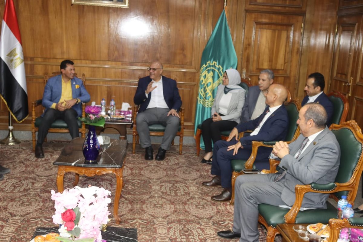 وزير الشباب والرياضة يصل القليوبية، فيتو