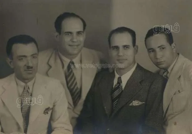 التابعى مع تلامذته مصطفى وعلى امين