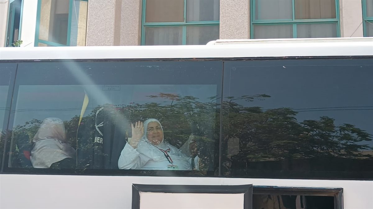 جانب من مغادرة فوج حجاج الجمعيات بالإسماعيلية، فيتو