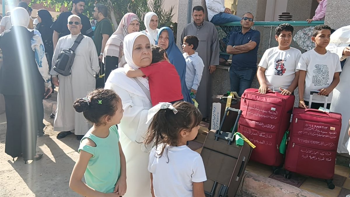 جانب من مغادرة فوج حجاج الجمعيات بالإسماعيلية، فيتو