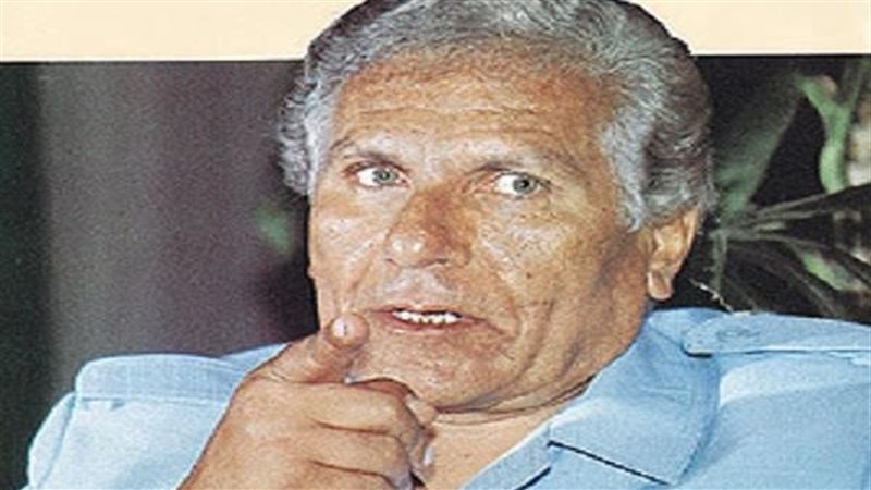 الكاتب يوسف ادريس