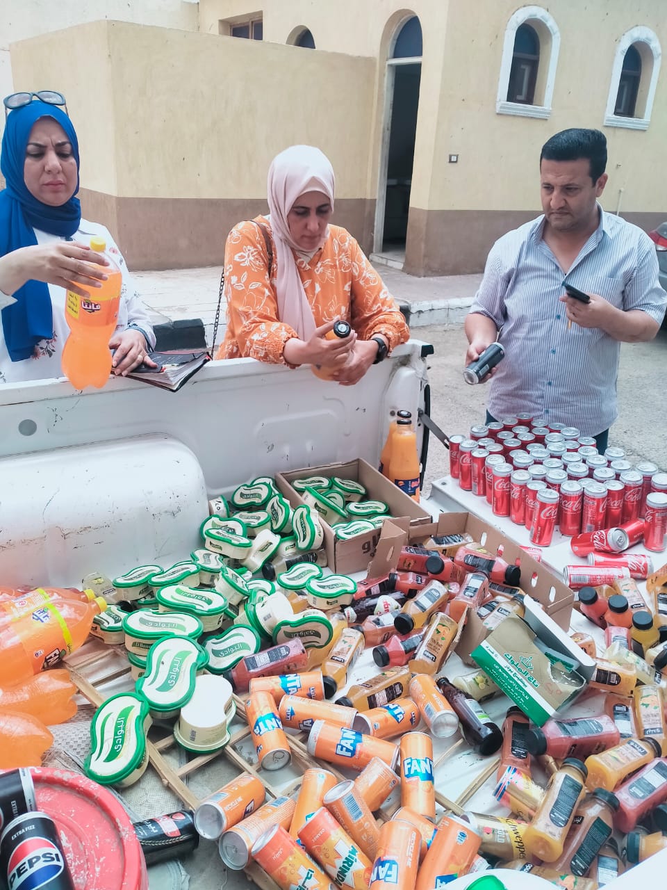 جانب من الحملات، فيتو