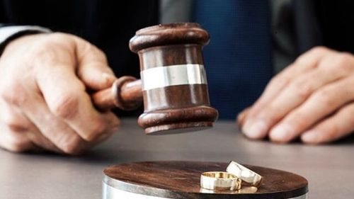 بعد أنباء عودة شيرين لحسام حبيب، كيفية إرجاع الزوجة بعد الطلقة الثانية