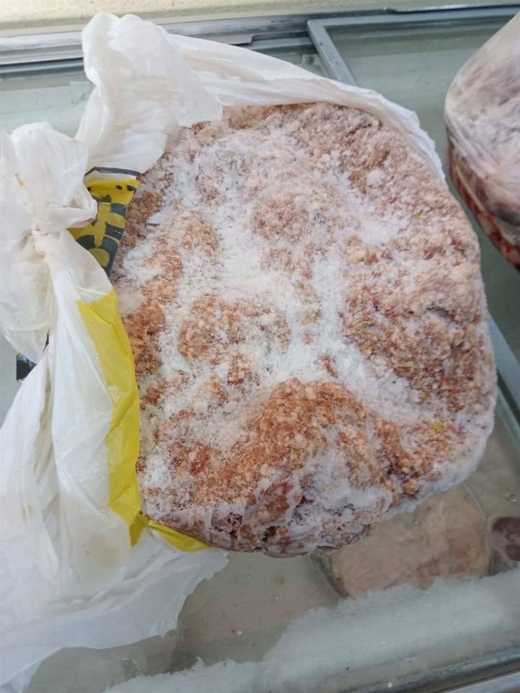 جانب من المضبوطات، فيتو