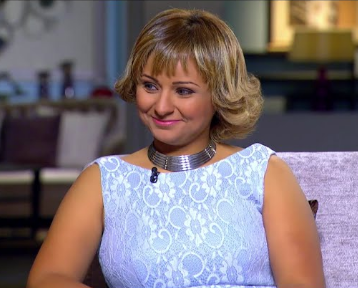 دينا أنور الكاتبة المثيرة للجدل، فيتو