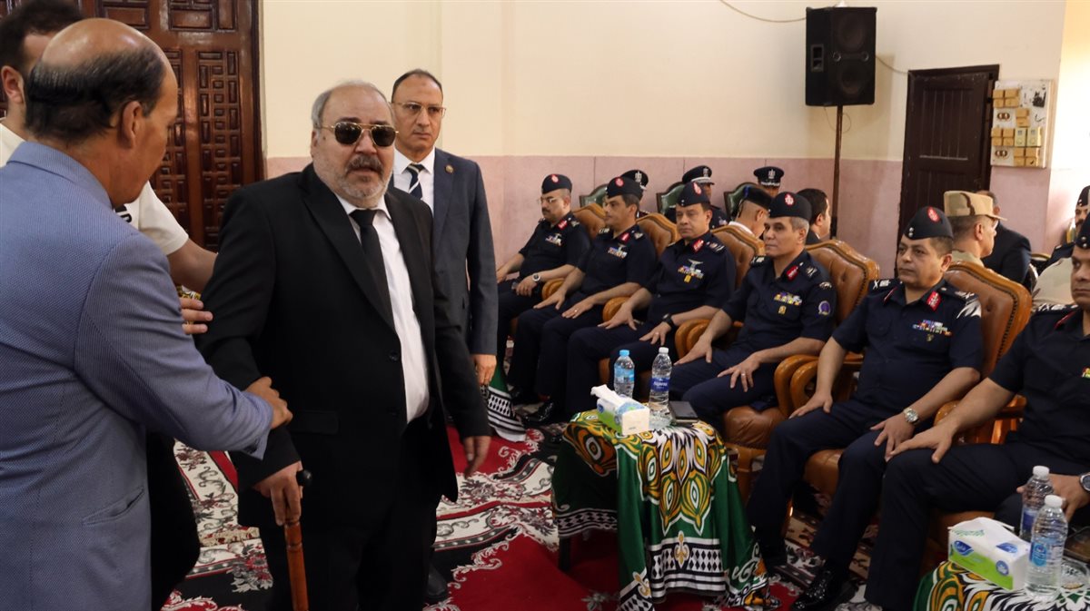 جانب من مراسم العزاء، فيتو