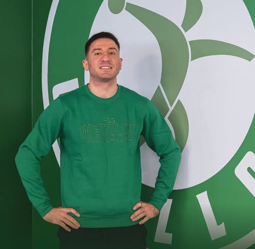 أحمد هشام سيسا، فيتو