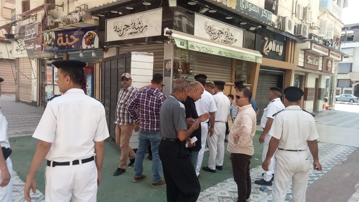 حملة مكبرة لإزالة الإشغالات والمخالفات بعدد من أحياء المدينة