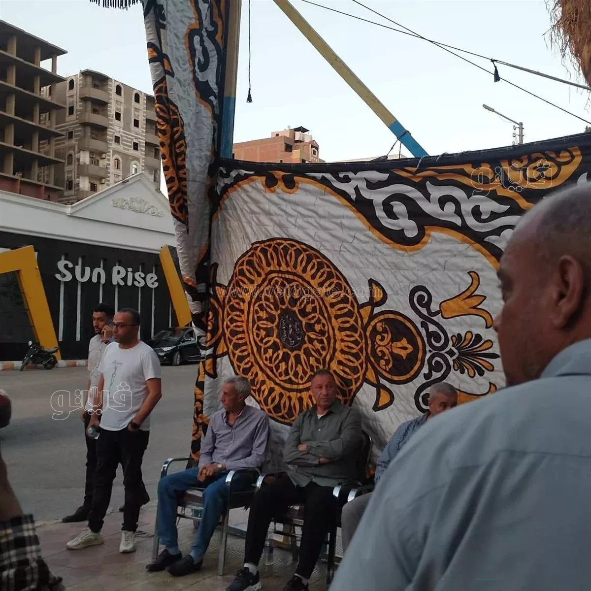 محمود الخطيب يتلقى واجب العزاء في شقيقته بقنا