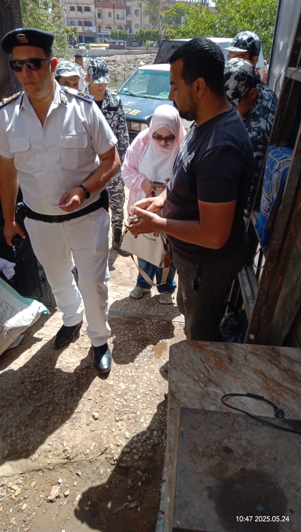 جانب من الحملات، فيتو