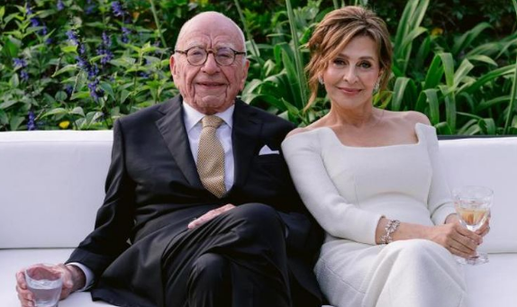 روبرت مردوخ في خطبته الأخيرة، فيتو