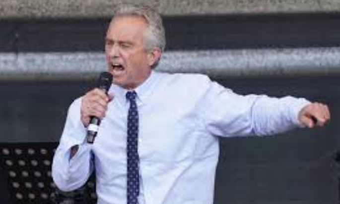 جون كيندي جونيور، فيتو