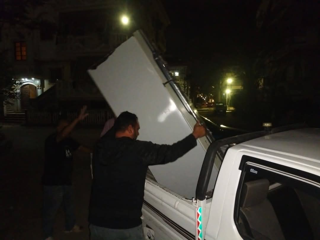 حملة مسائية مكبرة لرفع الإشغالات وغلق الجراجات المخالفة بمدينة رأس البر